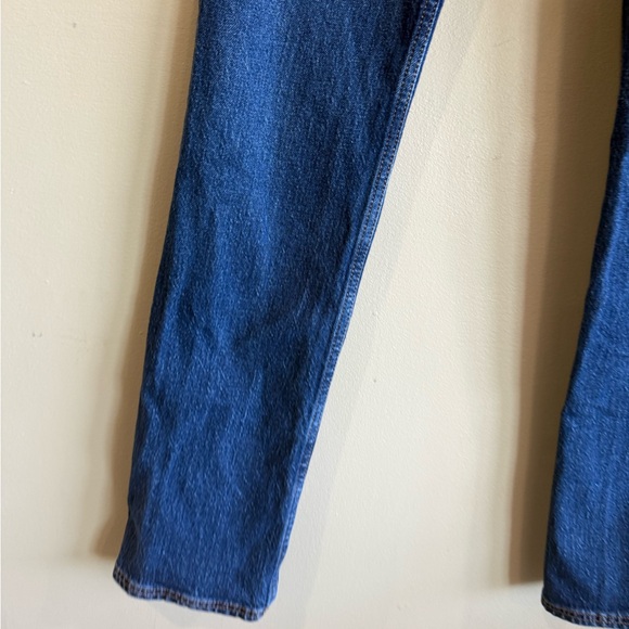 Zara Classic Blue High-Waisted Women Jeans - Picture 5 of 10